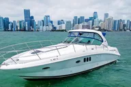 Fort Lauderdale Private Yacht Cruise thumbnail 1