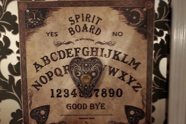 Salem Vampire's Lair Escape Room - Image 4