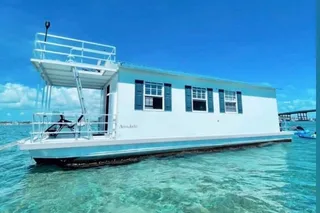 Palm Beach Private Floating Houseboat Experience