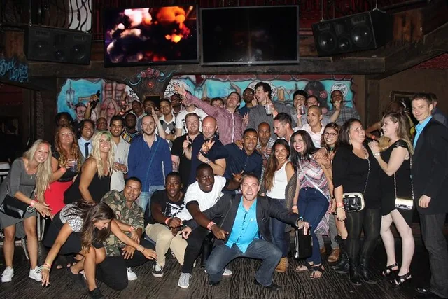 Los Angeles Club Crawl - Image 3