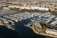 Los Angeles Helicopter Tour Over Hollywood and Coastline thumbnail 5