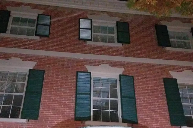 Salem Ghost and Paranormal Tour - Image 4