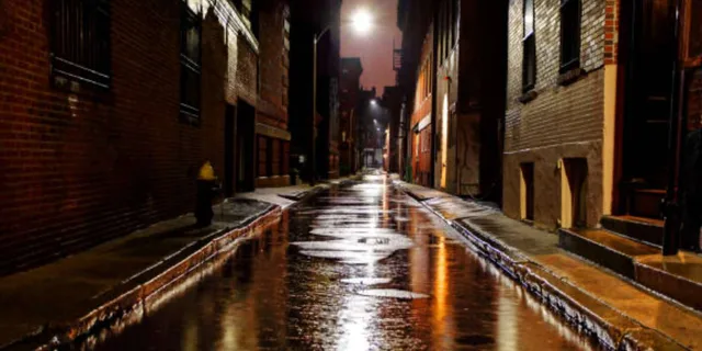 Boston Haunted Ghost Tour After Dark - Image 4