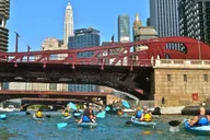 Chicago History and Architecture Kayak Tour thumbnail 1