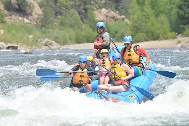 Browns Canyon Rafting Trip Half Day - Image 5