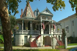 New Orleans City and Cemetery Bus Tour 2 hr