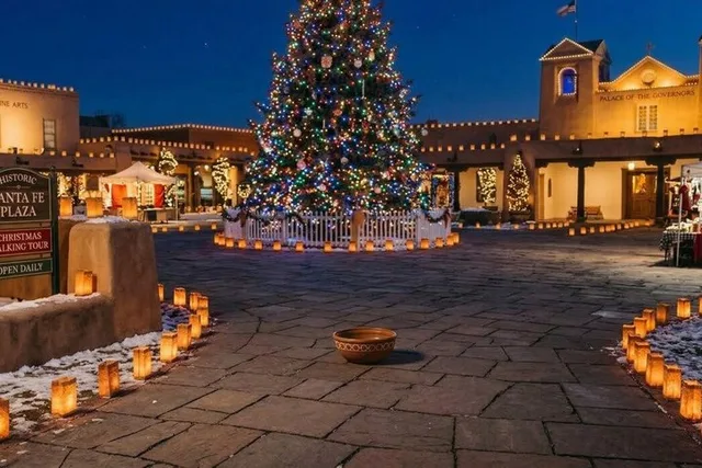 Santa Fe Christmas Walking Tour - Image 4