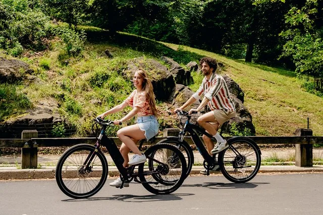 New York City E-Bike Rental in Central Park - Image 4