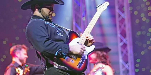 Pigeon Forge Country Tonite Show - Image 2