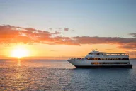 Honolulu Sunset Cocktail Cruise thumbnail 5