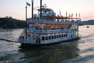 Cincinnati Historic Sightseeing Cruise thumbnail 3