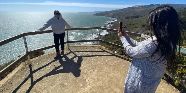 San Francisco City and Muir Woods Private Tour 7 hr - Image 6