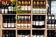 Eastsound Wine Tasting Experience thumbnail 6