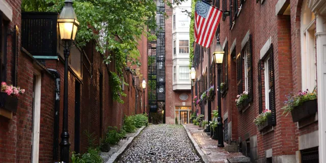 Boston Outdoor Quest Game - Image 1