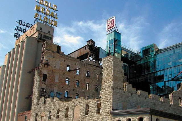 Minneapolis Riverwalk Food Tour - Image 4