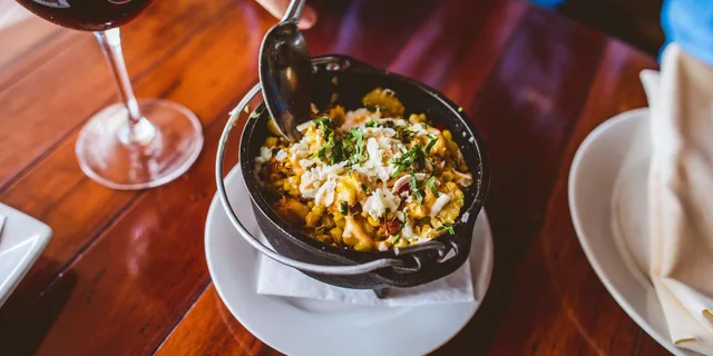 Austin Food Tour with Local Flavors and Tastings - Image 6
