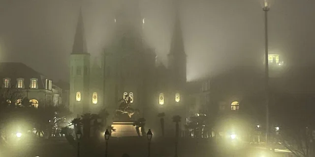 New Orleans French Quarter Ghost and True Crime Tour - Image 1