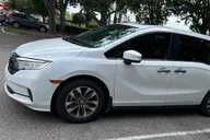Orlando Airport Transfers to Disney and Universal thumbnail 2