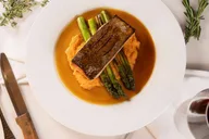 New York City Manhattan Dining Cruise thumbnail 4