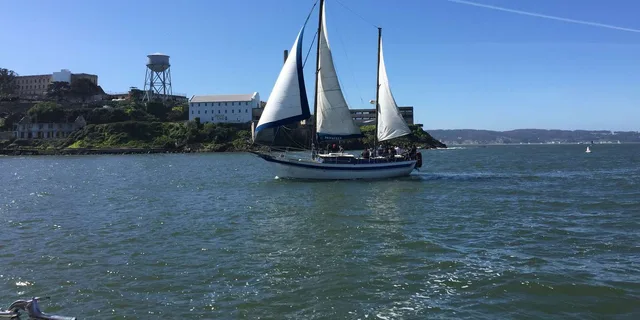 San Francisco Bay Sailing Tour - Image 1