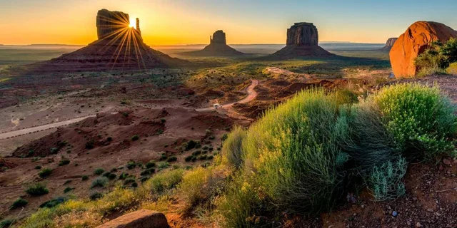 Las Vegas Grand Circle Tour with Sunrise Over Monument Valley - Image 5