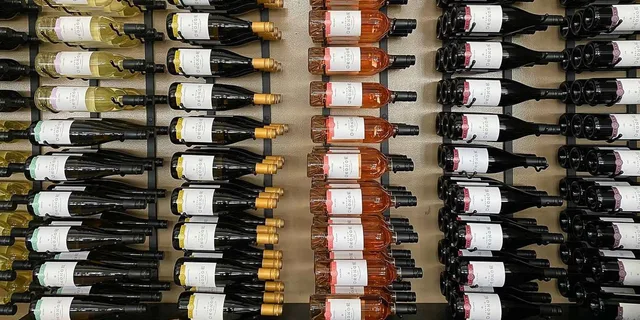 Traverse City Wine Tour on Old Mission Peninsula - Image 5