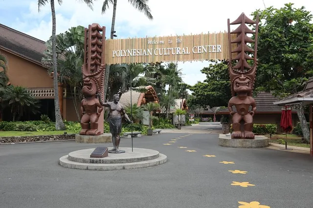 Oahu Pearl Harbor and Polynesian Cultural Center Tour - Image 2