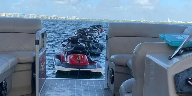 Miami Jet Ski Rental with Instructor - Image 3