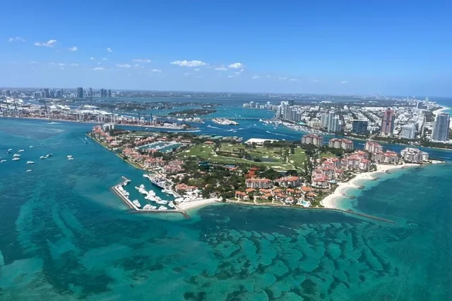 Miami Helicopter Tour with Champagne - Image 1
