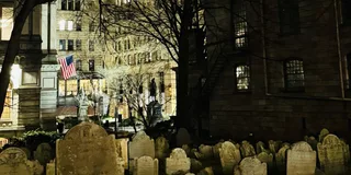 Boston Spirits of the Dead Walking Ghost Tour 1.5 hr