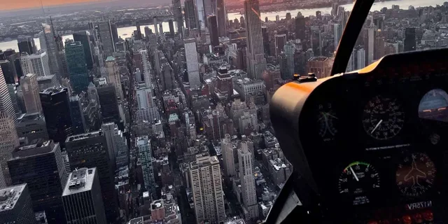 New York City Scenic Helicopter Tour - Image 2