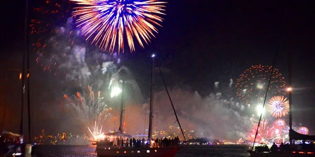Miami Fireworks Speedboat Viewing Cruise - Image 1