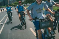 Chicago City Bike Tour of Downtown Attractions thumbnail 1