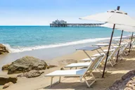 Malibu Private Tour thumbnail 3