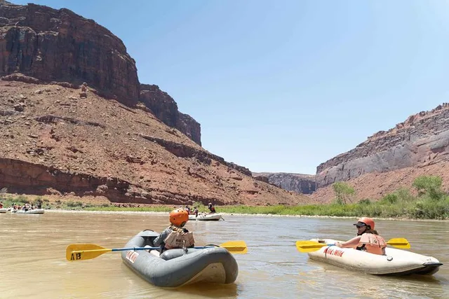 Moab Kayaking Trip on the Colorado River - Full Day - Image 6