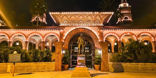 St. Augustine Night of Lights EV Ride 40 Min - Image 2