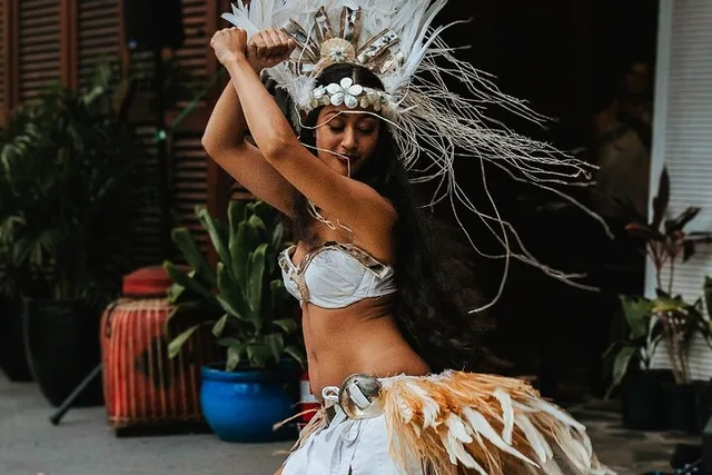 Maui Hula and Fire Dancing Show at South Maui Gardens - Image 2