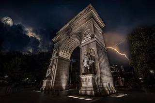 New York City Ghost Tour at Night
