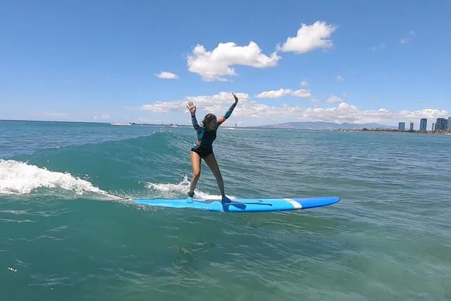 Waikiki Surf Lessons - Image 2