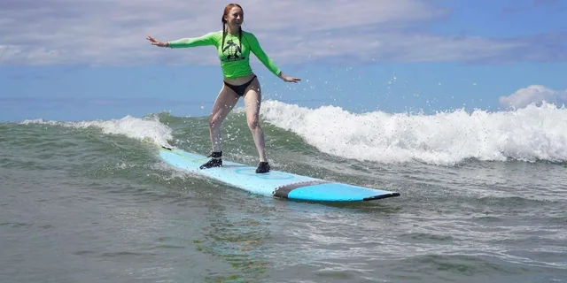 Kihei Surf Lesson at Kalama Park 2 hr - Image 6