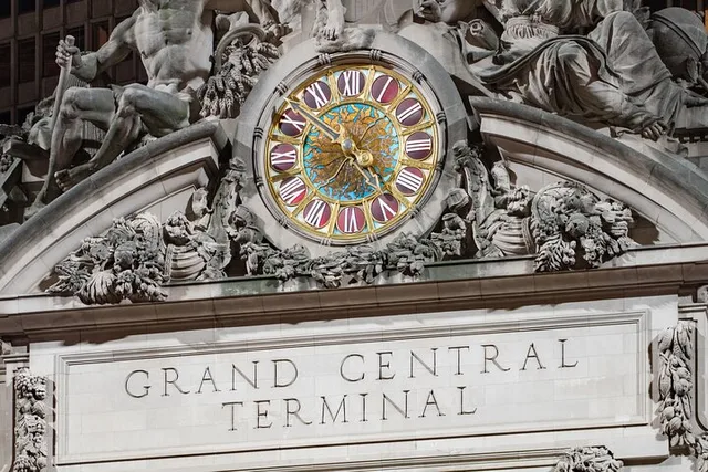 New York Grand Central Terminal Walking Tour with Transport - Image 3