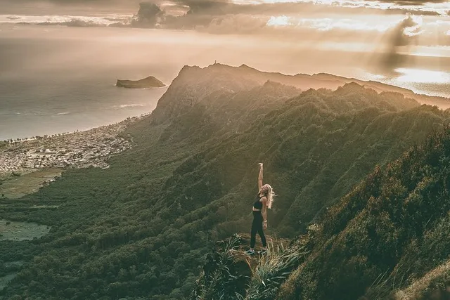 Oahu Kuliouou Hike with Photography - Image 1