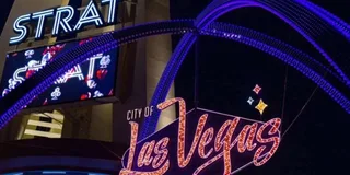 Las Vegas L.A. Comedy Club at The STRAT 1.5 hr