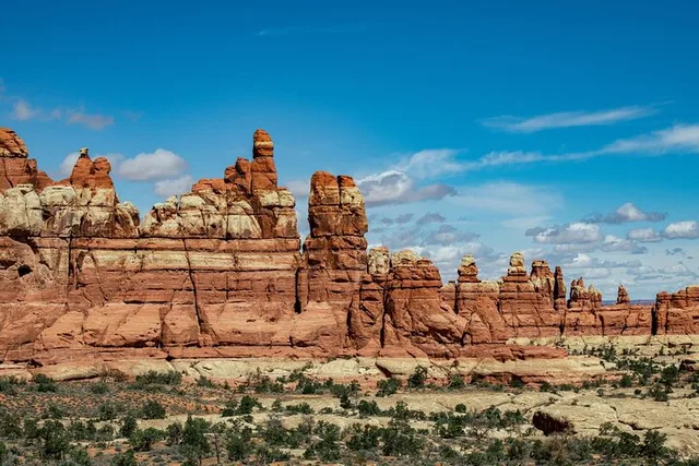 Canyonlands Needles Chesler Park Hiking Tour - Image 3