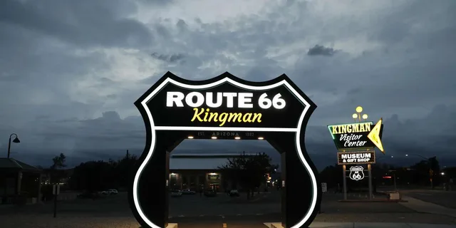 Las Vegas Route 66 Day Tour: Oatman & Kingman - Image 1