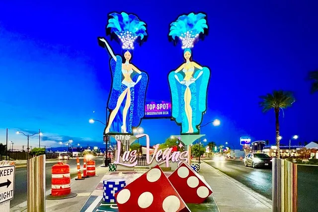 Las Vegas Arts District Walking Tour - Image 2