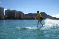 Waikiki Surfing Lesson 60 min thumbnail 1