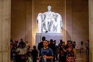 Washington DC Night-Time City Bus Tour thumbnail 2