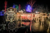 Smoky Mountain Holiday Light Tour thumbnail 2
