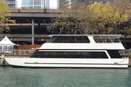 Chicago Skyline Party Cruise on Lake Michigan thumbnail 2